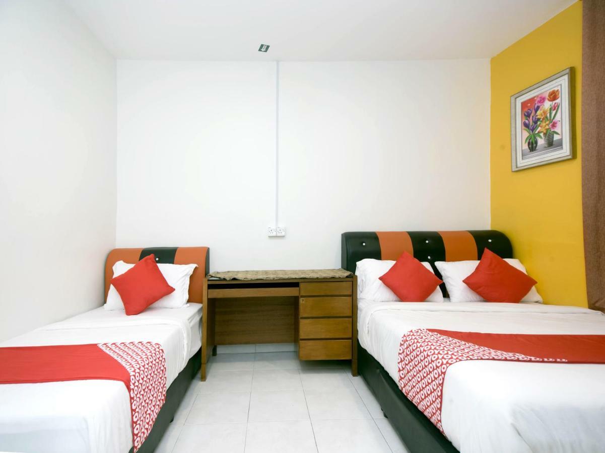 Oyo 1101 Hotel Jerai Ct Inn Guar Chempedak Exterior photo